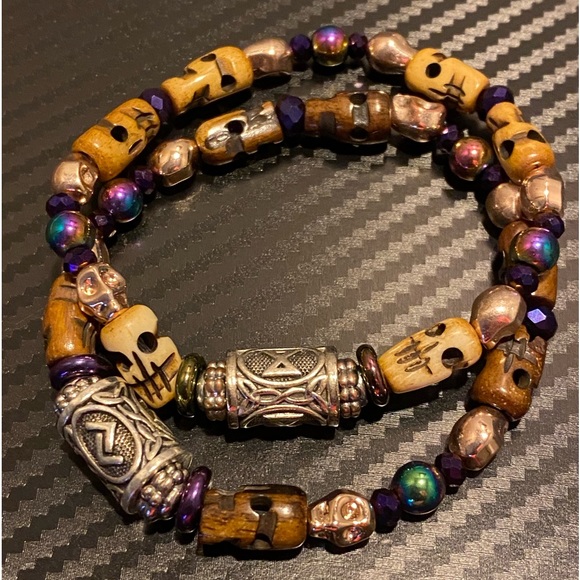 Handmade carved Yak Bone Skull Bracelet Set - Picture 3 of 4